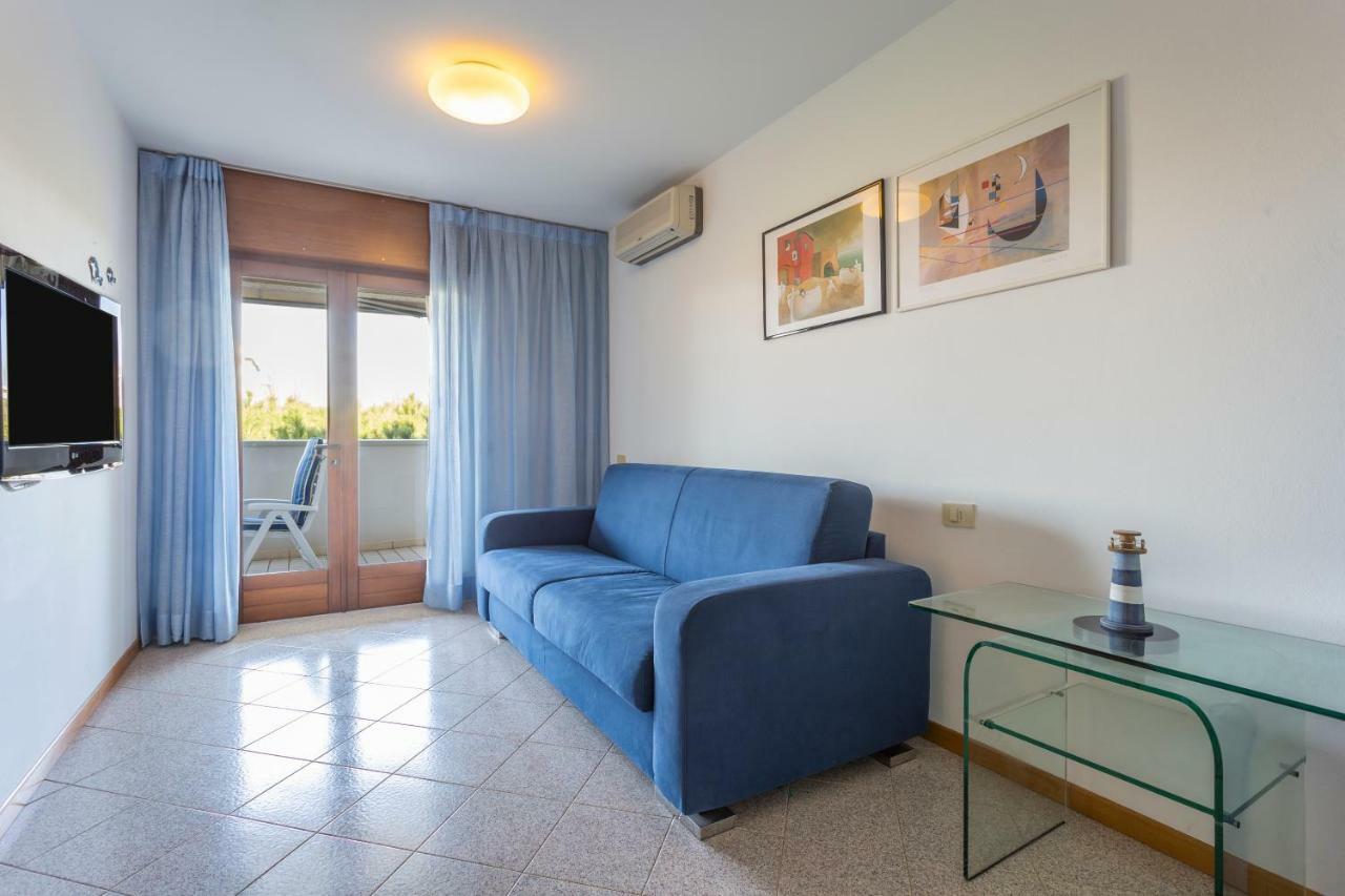 Lignano Sabbiadoro Flat Garage Apartment Exterior photo